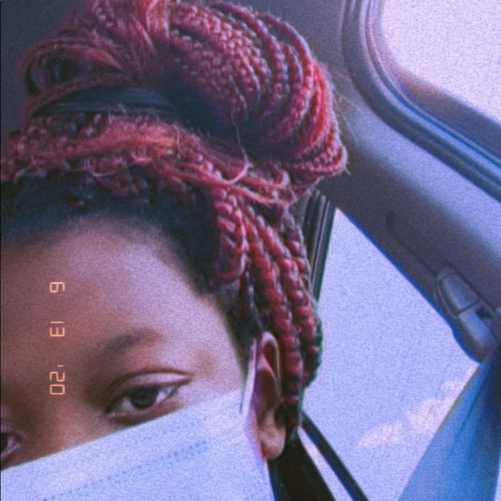 Meet your Posher, Alyssa